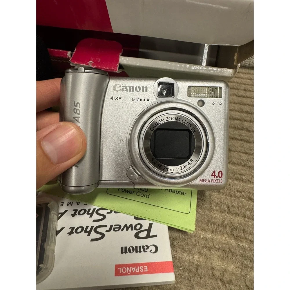 Canon PowerShot A85 Digital Camera 4.0MP 3x Optical Zoom Silver Vintage Bundle